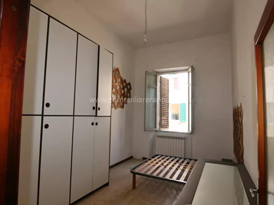 Immagine 5 di Casa indipendente in vendita  a Lucignano