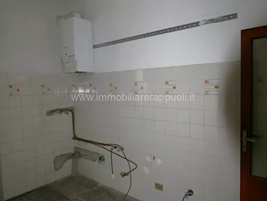 Immagine 16 di Casa indipendente in vendita  a Lucignano