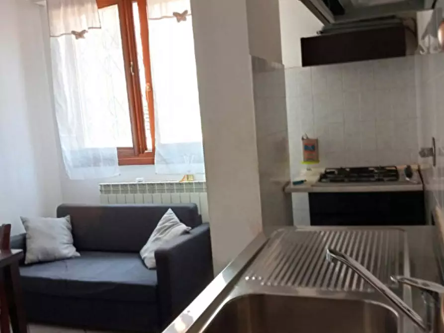 Immagine 4 di Appartamento in vendita  in via burzagli a Montevarchi