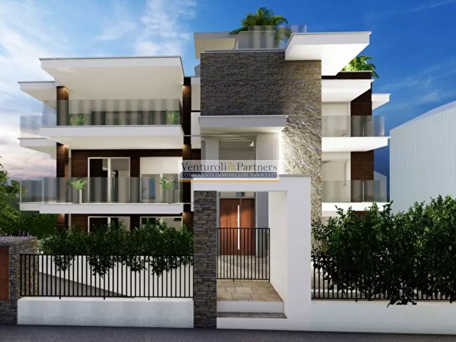 Immagine 6 di Appartamento in vendita  in via lorenzini a Desenzano Del Garda