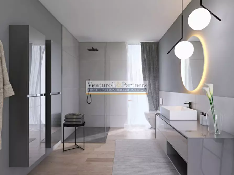 Immagine 7 di Appartamento in vendita  in via lorenzini a Desenzano Del Garda