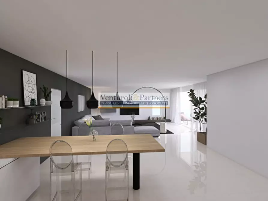 Immagine 11 di Appartamento in vendita  in via lorenzini a Desenzano Del Garda