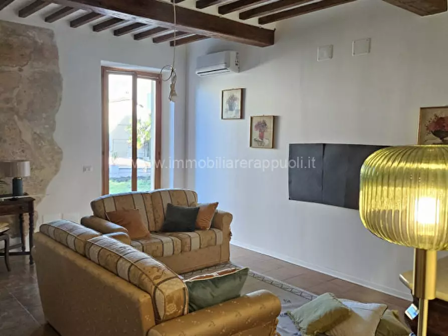 Immagine 4 di Appartamento in vendita  a Sinalunga