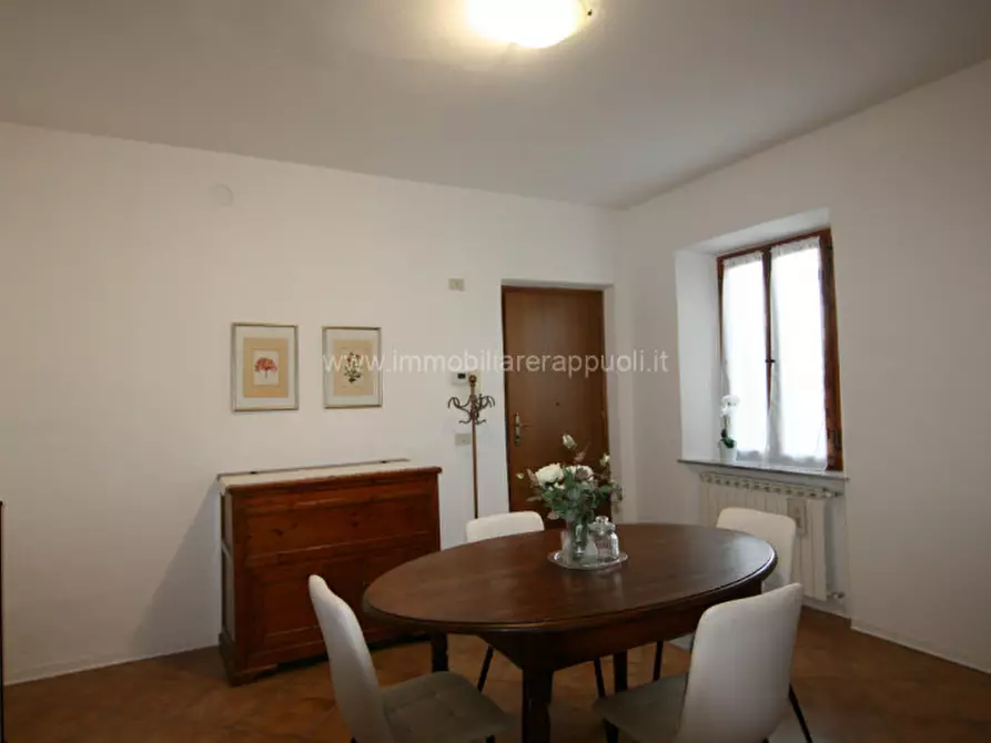 Immagine 7 di Appartamento in vendita  a Sinalunga