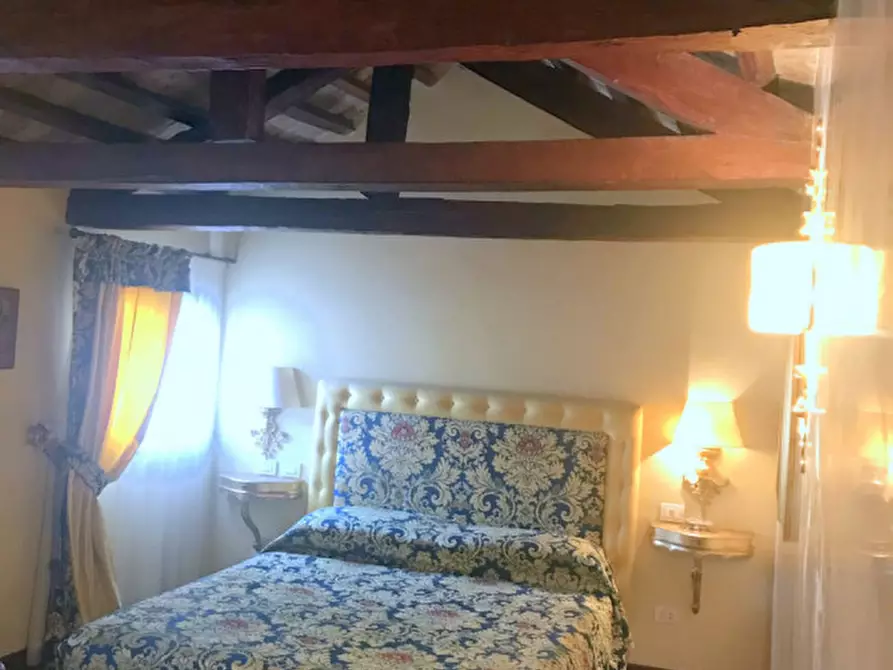 Immagine 14 di Palazzo in vendita  in VIA CESARE BATTISTI a Padova