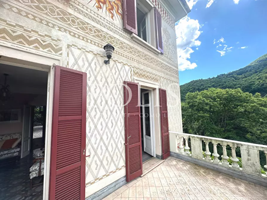 Immagine 26 di Villa in vendita  a Claino Con Osteno