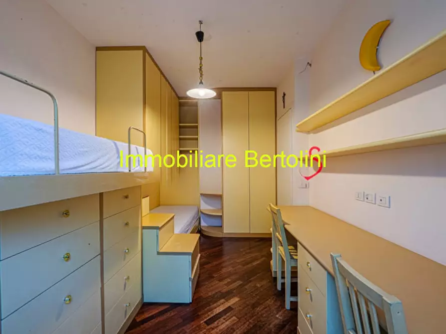 Immagine 9 di Appartamento in vendita  in strada solaro a San Remo