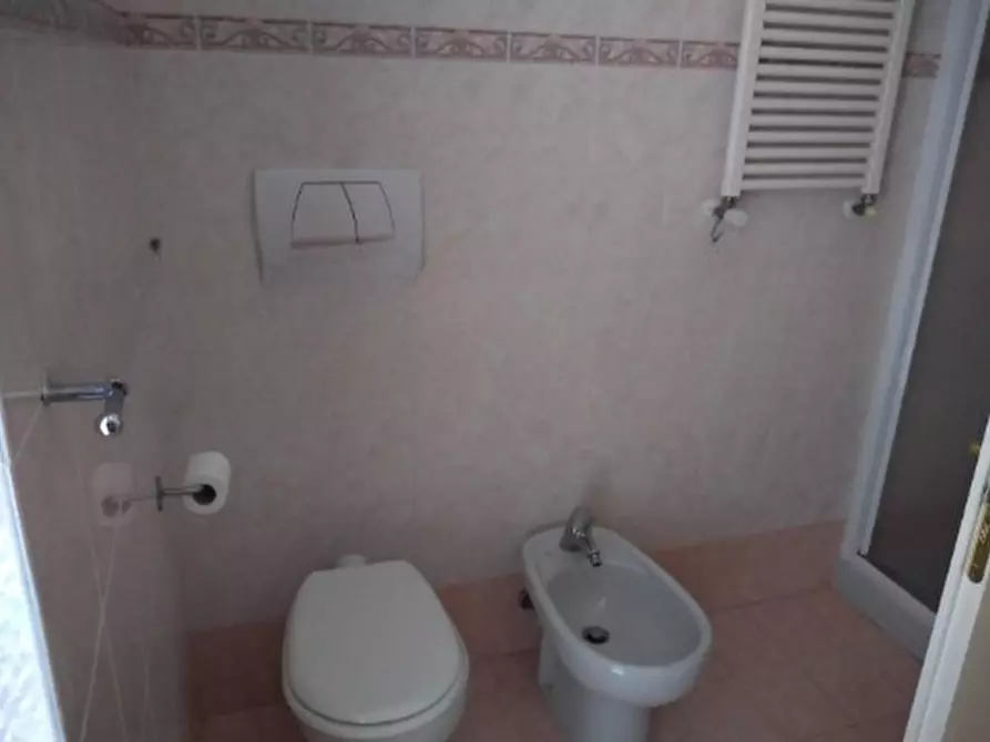 Immagine 15 di Appartamento in vendita  in strada solaro a San Remo