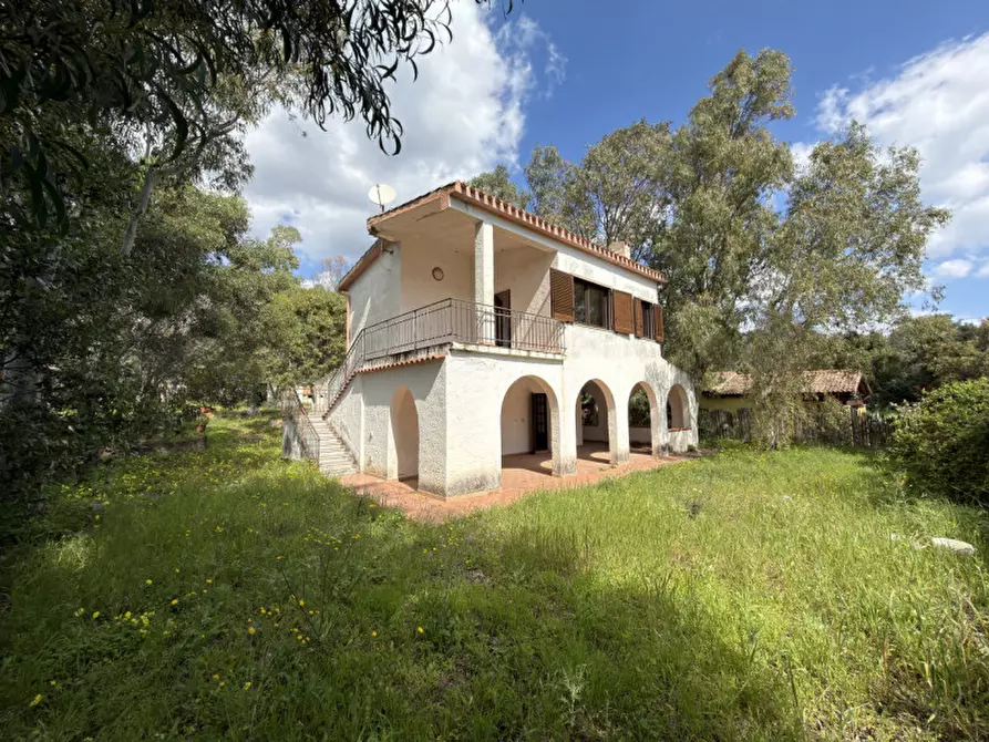 Immagine 1 di Casa indipendente in vendita  in Viale Marinella a Pula