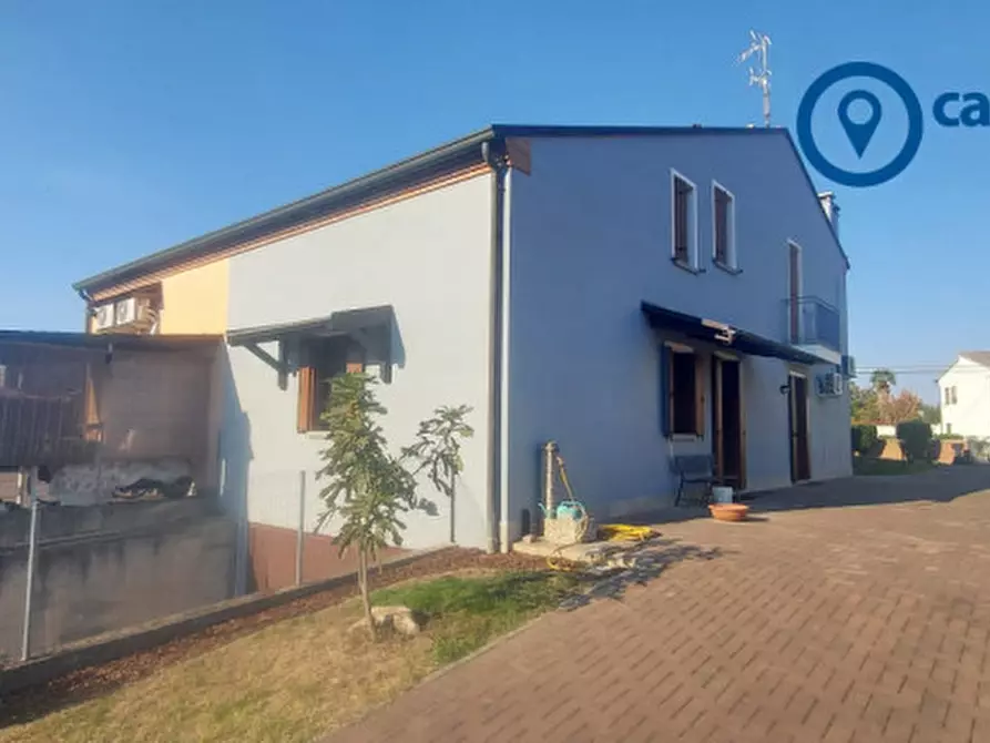 Immagine 2 di Casa bifamiliare in vendita  in via Munerati 78/L a Rovigo