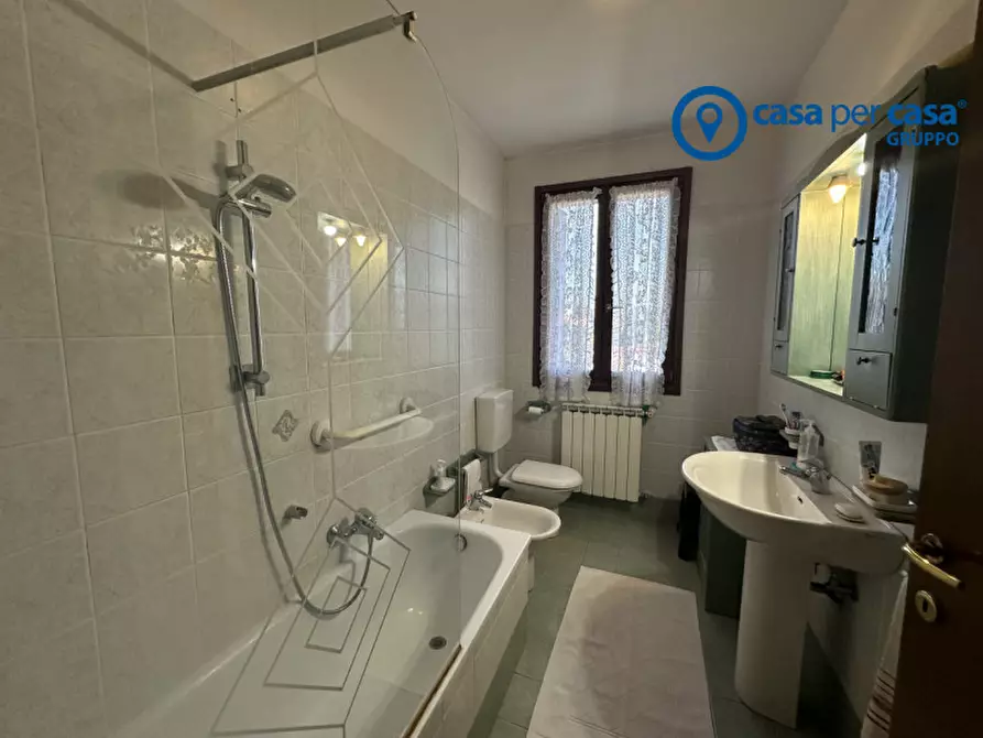 Immagine 39 di Casa bifamiliare in vendita  in via Munerati 78/L a Rovigo