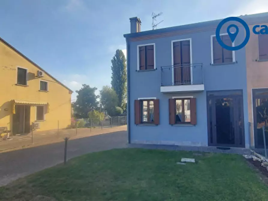 Immagine 40 di Casa bifamiliare in vendita  in via Munerati 78/L a Rovigo