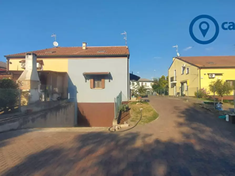 Immagine 41 di Casa bifamiliare in vendita  in via Munerati 78/L a Rovigo