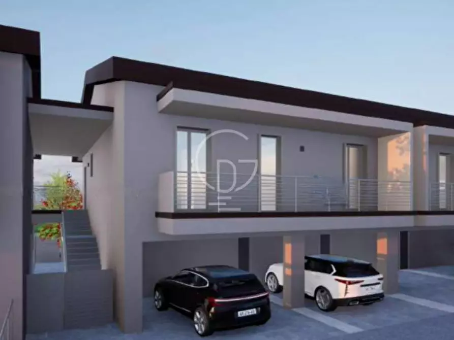 Immagine 13 di Appartamento in vendita  in Via Tito Speri a Padenghe Sul Garda