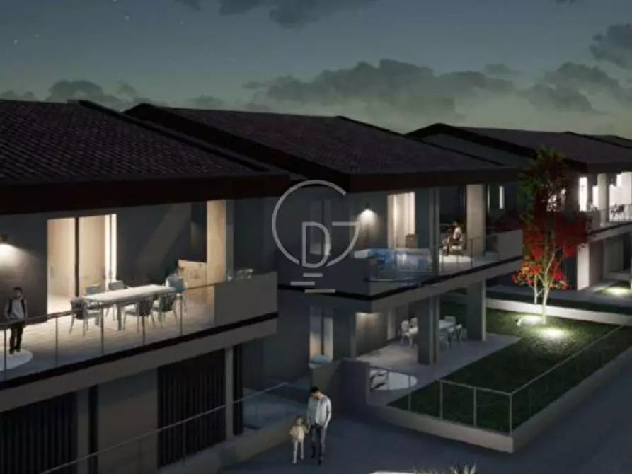 Immagine 15 di Appartamento in vendita  in Via Tito Speri a Padenghe Sul Garda