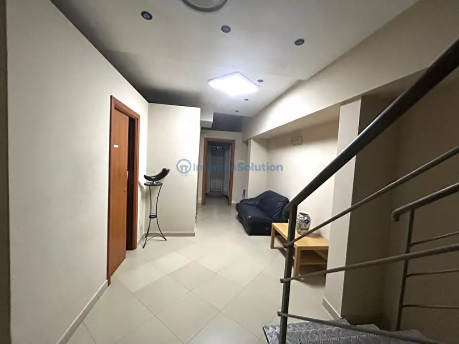 Immagine 20 di Negozio in vendita  in Via Francesco Cilea a Napoli