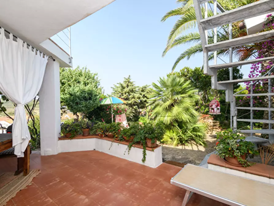 Immagine 20 di Villa in vendita  in via dei pescatori a Olbia
