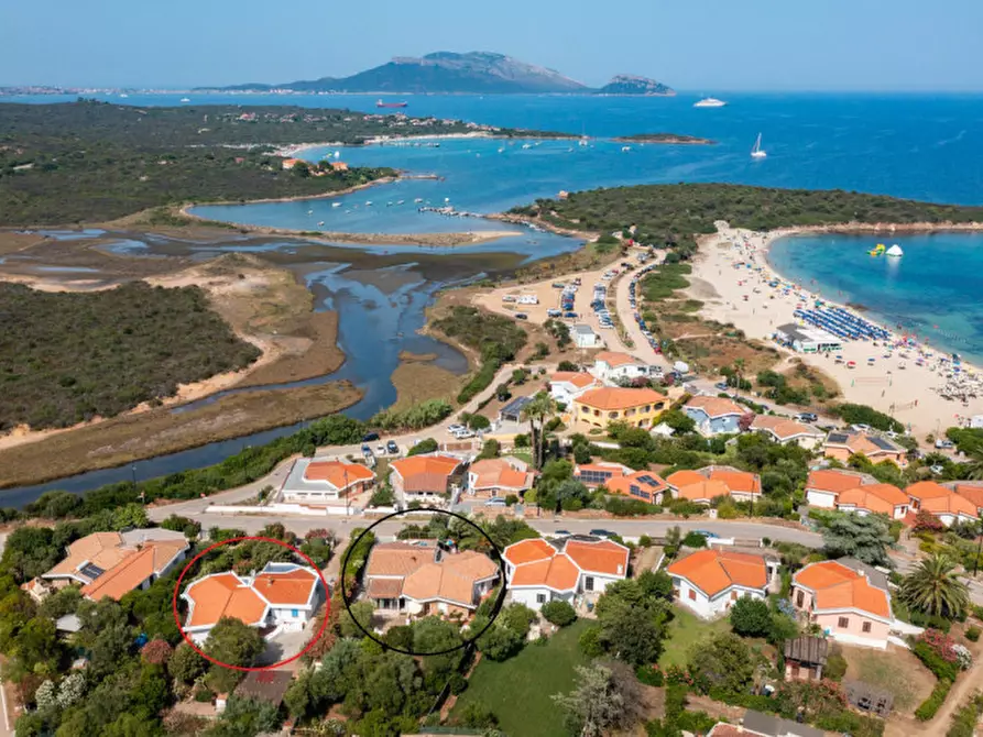 Immagine 27 di Villa in vendita  in via dei pescatori a Olbia