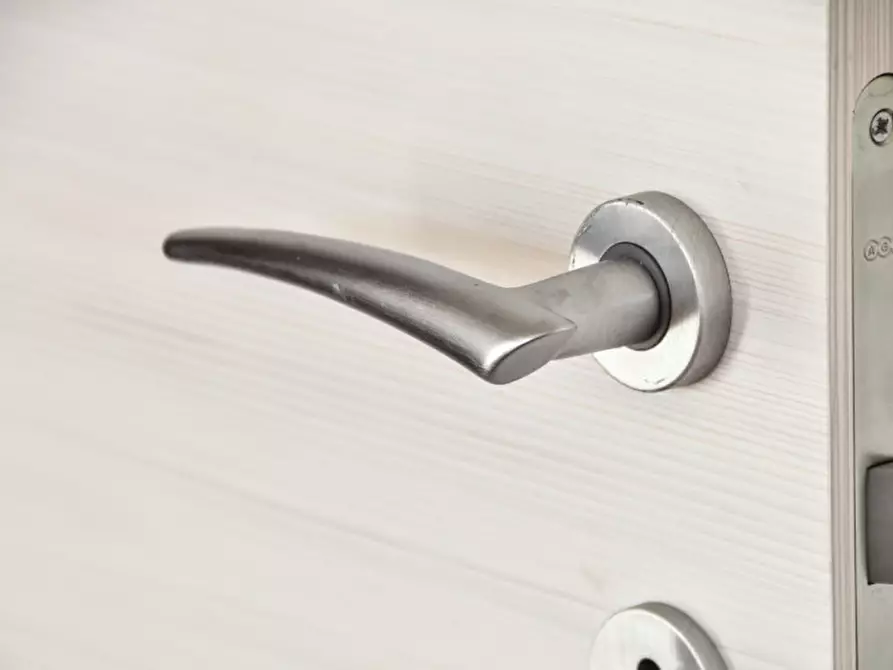 Immagine 32 di Appartamento in vendita  in Via Mantova 2 a Olbia