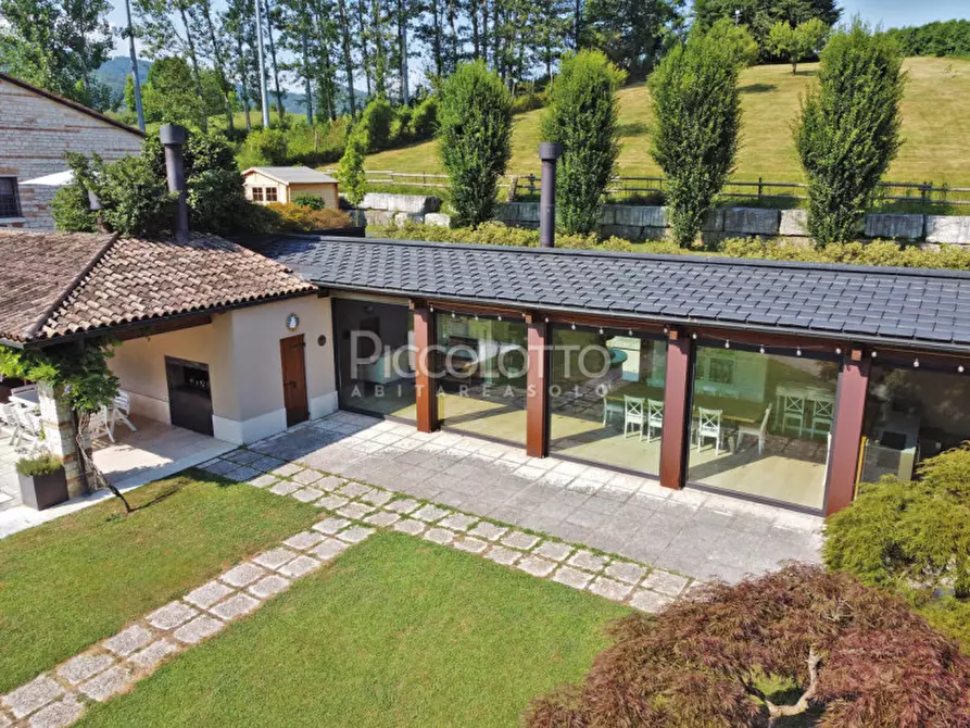 Immagine 4 di Rustico / casale in vendita  in Asolo, via Santa Giustina a Asolo