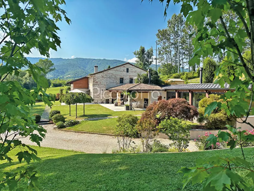 Immagine 6 di Rustico / casale in vendita  in Asolo, via Santa Giustina a Asolo