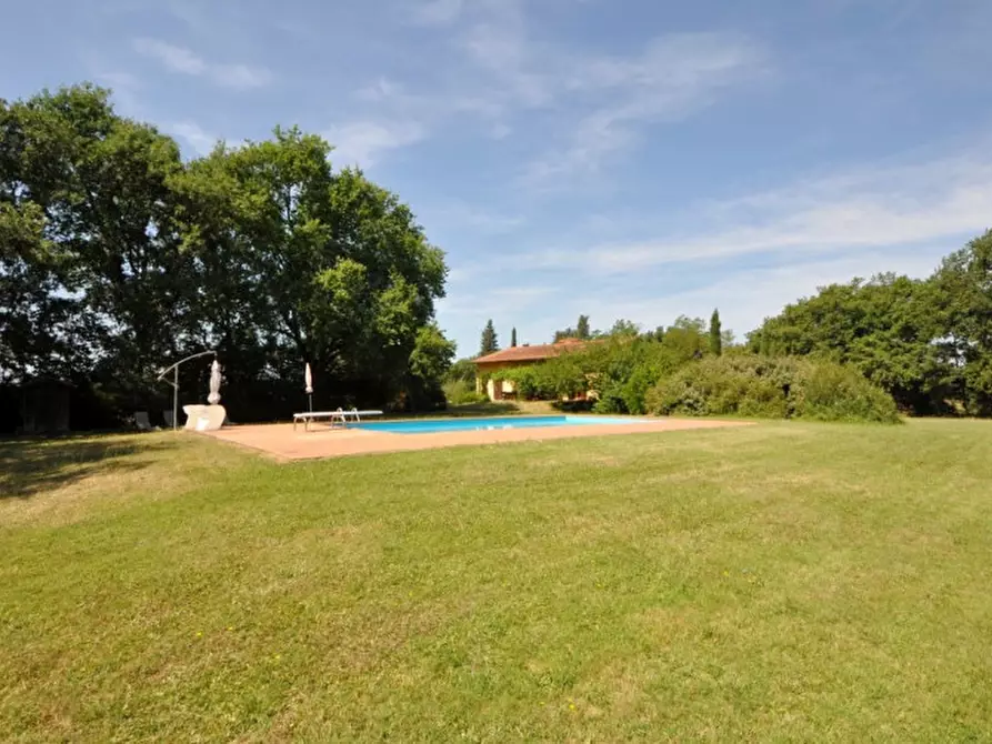 Immagine 5 di Villa in vendita  in Campagna a Terranuova Bracciolini
