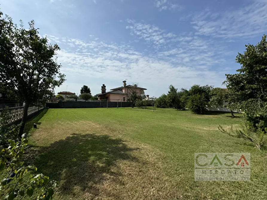 Immagine 2 di Terreno in vendita  in Via Paganini a Cordenons