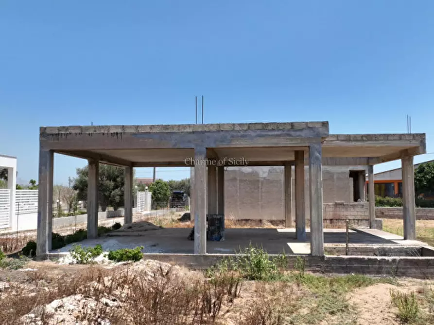 Immagine 12 di Casa indipendente in vendita  a Ispica