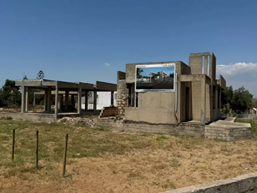 Immagine 27 di Casa indipendente in vendita  a Ispica