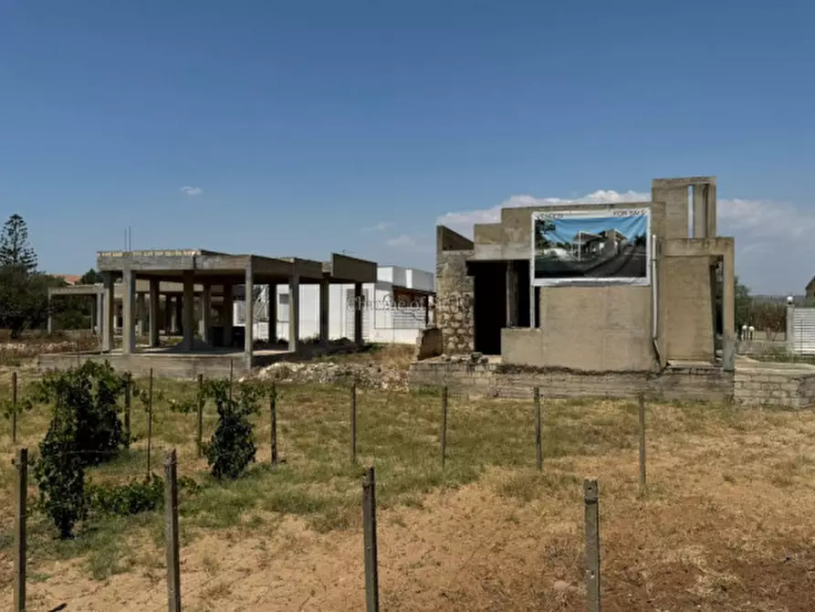 Immagine 30 di Casa indipendente in vendita  a Ispica