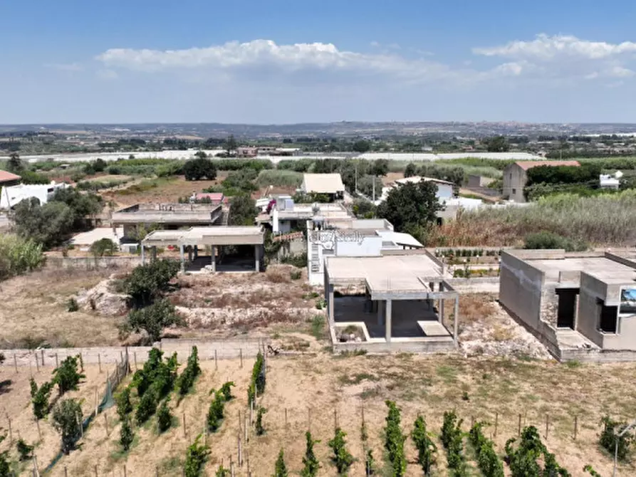 Immagine 32 di Casa indipendente in vendita  a Ispica