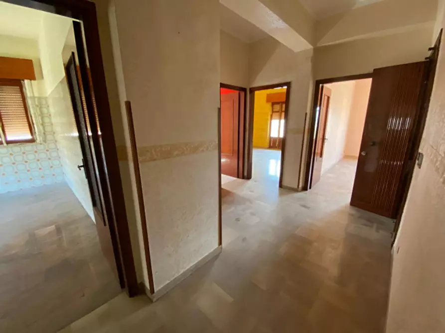 Immagine 8 di Appartamento in vendita  a Reggio Di Calabria