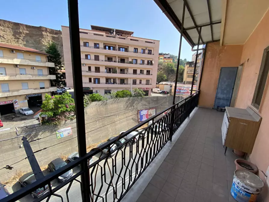 Immagine 9 di Appartamento in vendita  a Reggio Di Calabria
