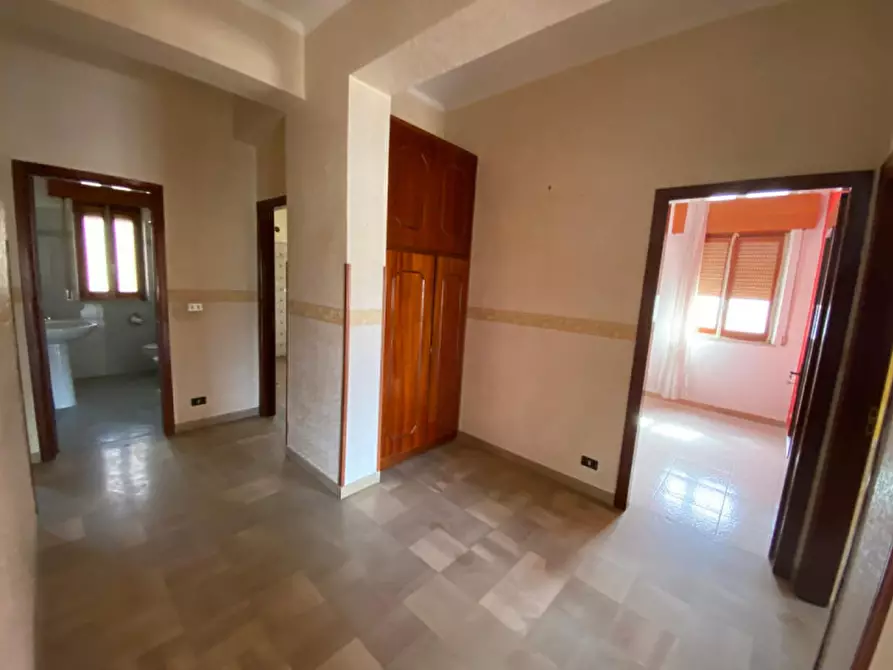 Immagine 12 di Appartamento in vendita  a Reggio Di Calabria