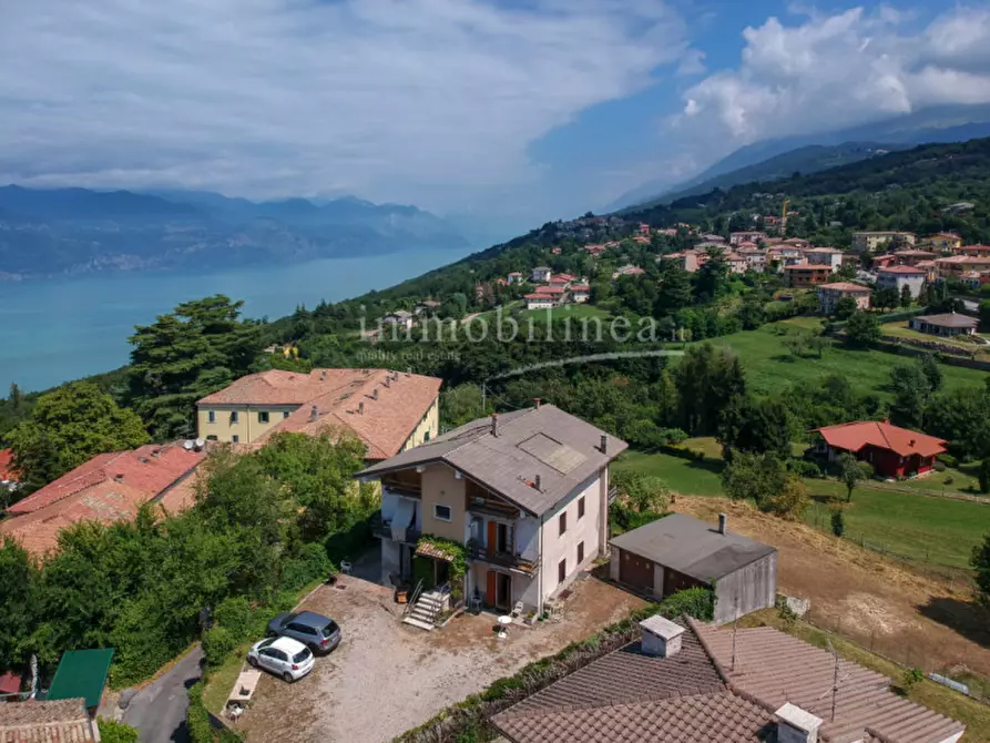 Immagine 1 di Villa in vendita  in Contrada Cà Schena a San Zeno Di Montagna