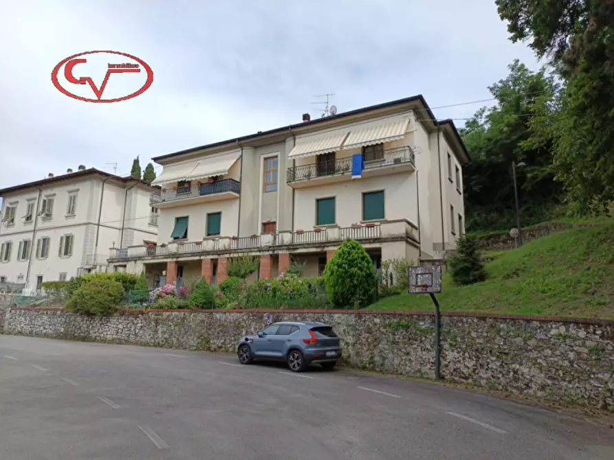 Immagine 2 di Appartamento in vendita  in castelnuovo dei sabbioni a Cavriglia