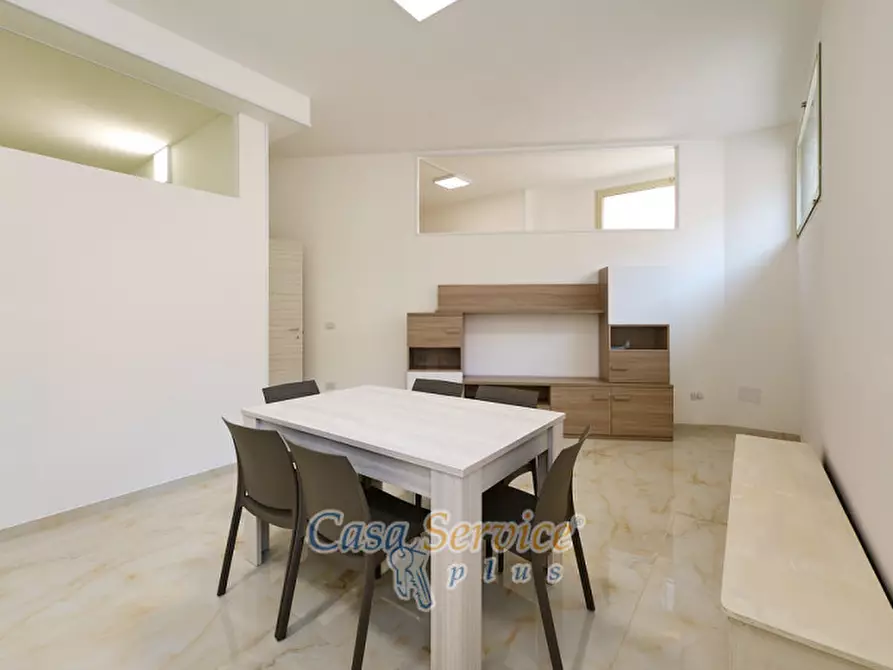 Immagine 14 di Ufficio in vendita  in Via Grazia Deledda a Gallipoli