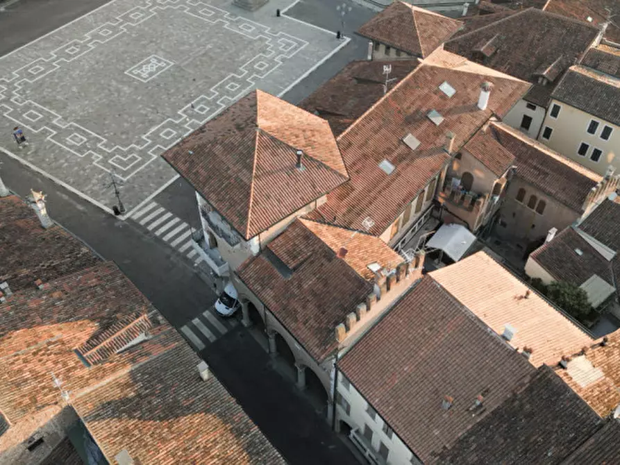 Immagine 1 di Palazzo in vendita  in piazza vittorio emanuele a Montagnana