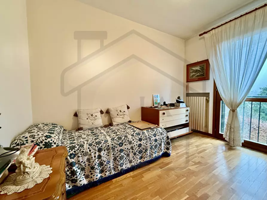 Immagine 13 di Appartamento in vendita  in Via Michelangelo a Teolo