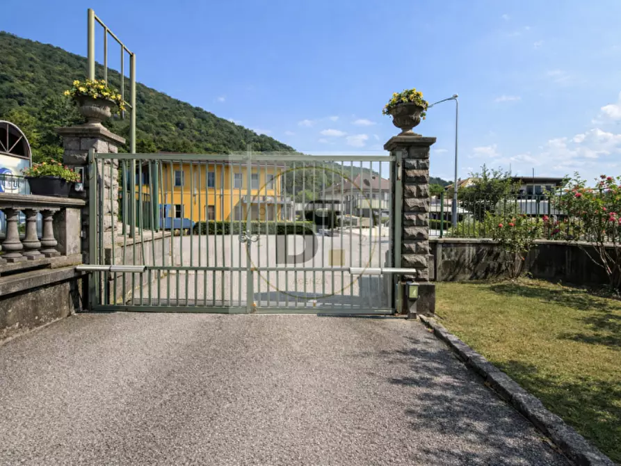 Immagine 6 di Magazzino in vendita  a Vobarno