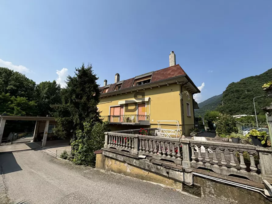 Immagine 26 di Magazzino in vendita  a Vobarno