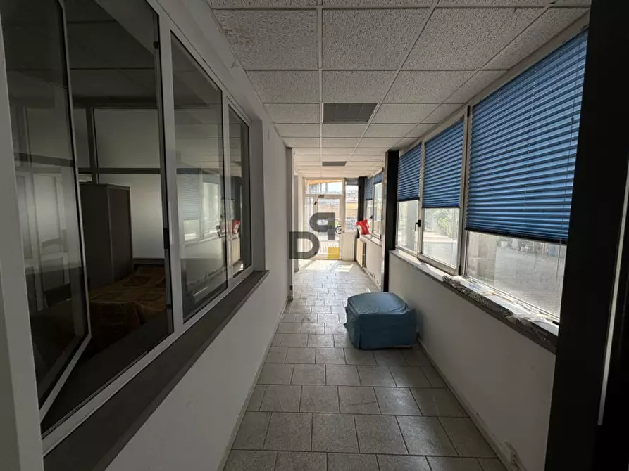 Immagine 53 di Magazzino in vendita  a Vobarno