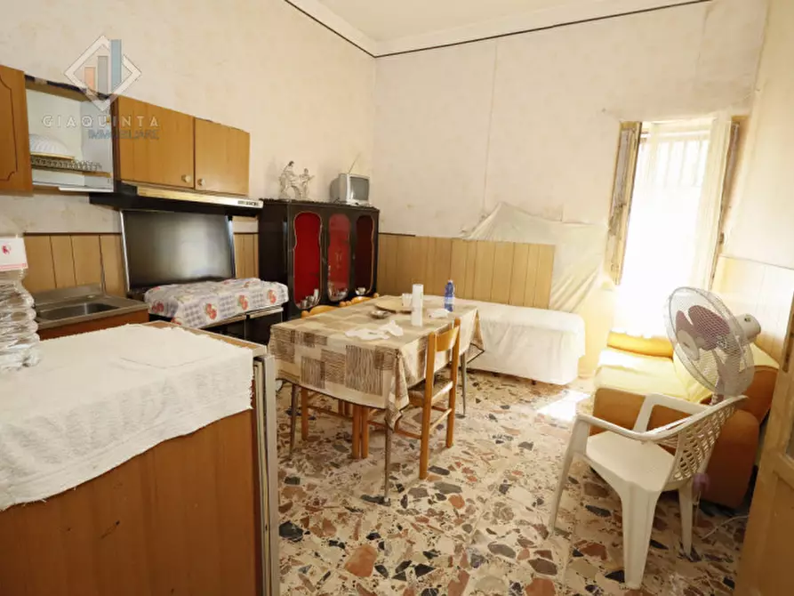 Immagine 2 di Casa indipendente in vendita  in Via XXVII Novembre n. 14 a Palagonia