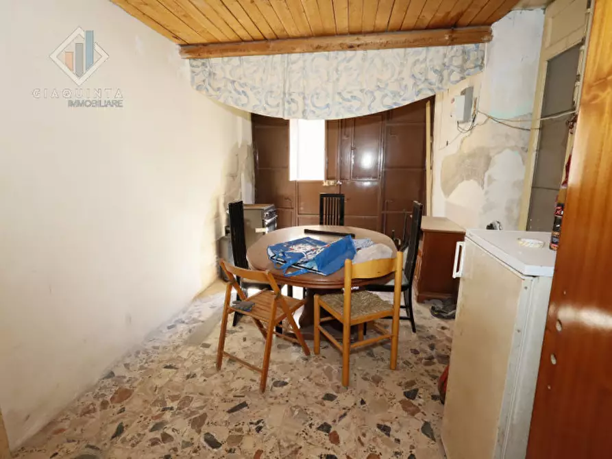 Immagine 9 di Casa indipendente in vendita  in Via XXVII Novembre n. 14 a Palagonia