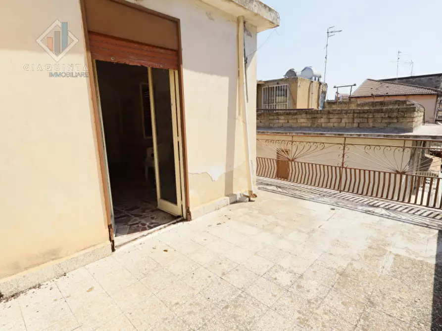 Immagine 14 di Casa indipendente in vendita  in Via XXVII Novembre n. 14 a Palagonia