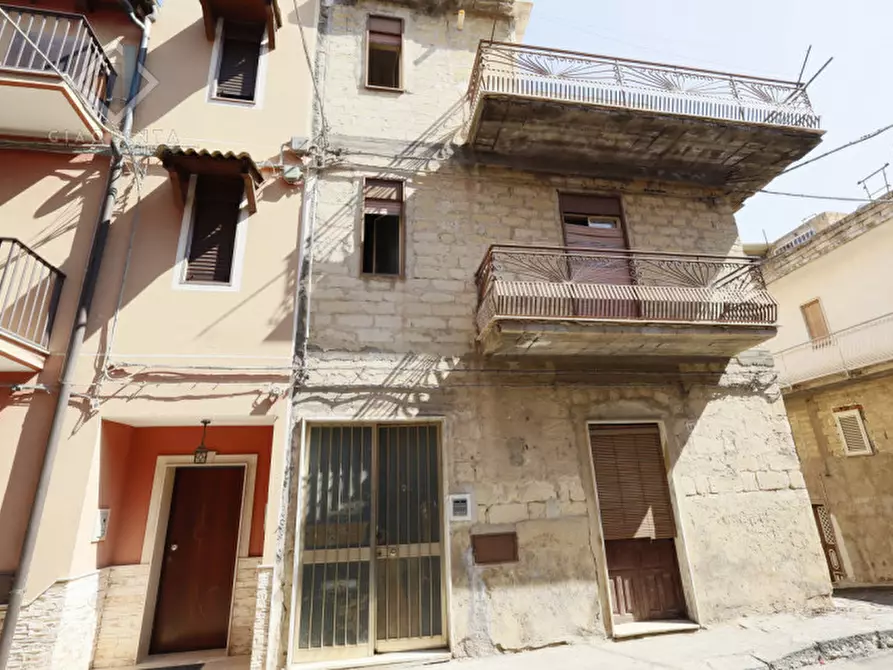 Immagine 17 di Casa indipendente in vendita  in Via XXVII Novembre n. 14 a Palagonia