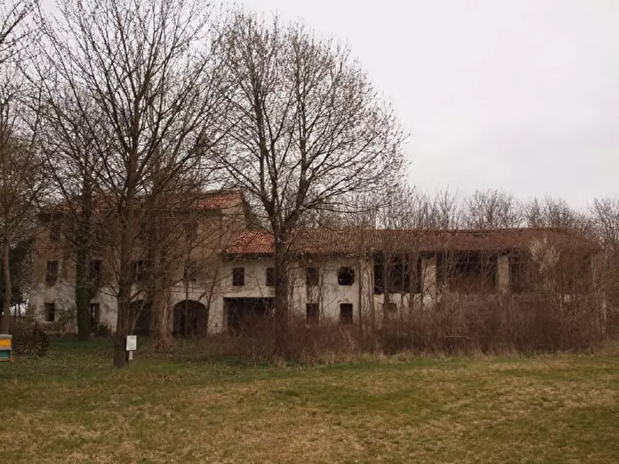 Immagine 1 di Rustico / casale in vendita  in Via Comunale Postumia di Fae', 41 a Oderzo