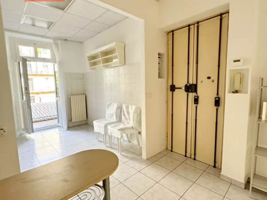 Immagine 5 di Camera in affitto  in Via Morosini 12 a Torino