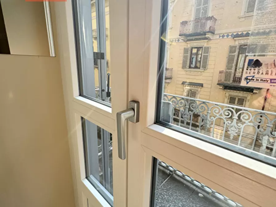 Immagine 11 di Camera in affitto  in Via Morosini 12 a Torino