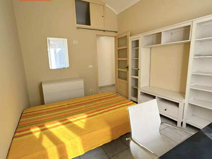 Immagine 16 di Camera in affitto  in Via Morosini 12 a Torino